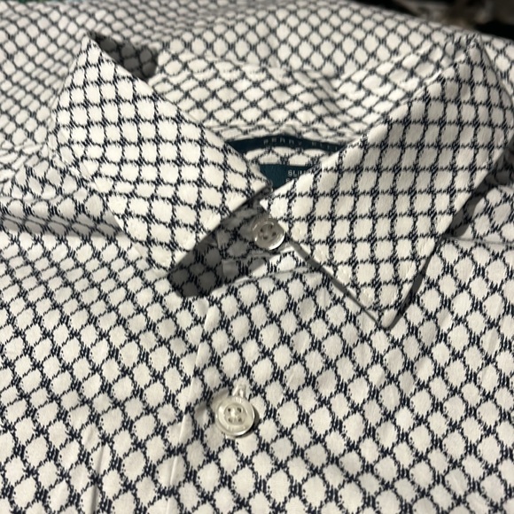 Perry Ellis mans shirt - Picture 8 of 8